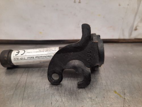 BMW Bonnet Actuator O/S Drivers Side F10 F11 F06 F12 F13 F01