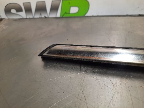 MINI Door Trim N/S Passenger Side R55 R56 R57 R58 R59 Chrome