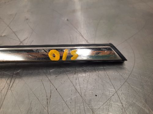 MINI Door Trim O/S Drivers Side R55 R56 R57 R58 R59 Chrome