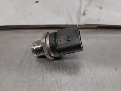 BMW Fuel Pressure Sensor Diesel E88 F30 F10 3 4 5 SERIES