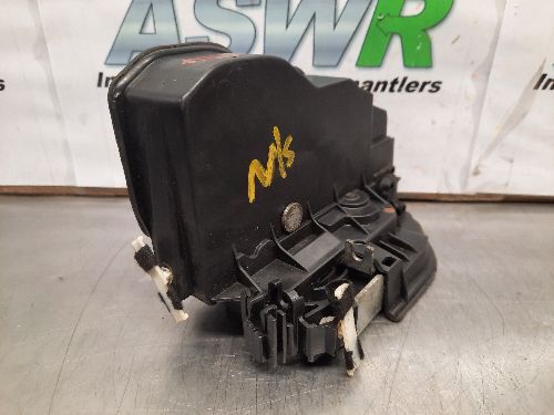 BMW E & F Generation Door Catch Front N/S Passenger Side