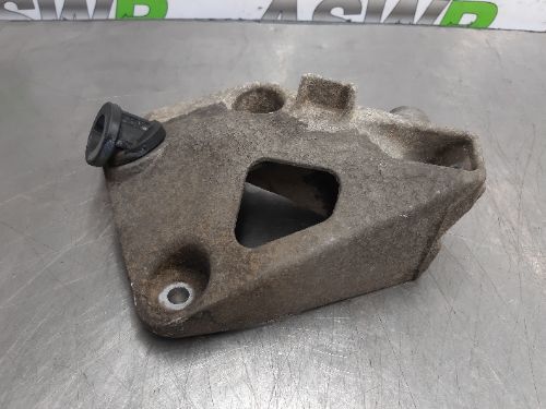 BMW Engine Mount Bracket N/S Passenger Side F30 F32 3 4 SERIES N57