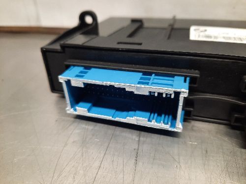BMW F25 X3 Body Control Module Junction Box JBBFE III 3 V9 Lear