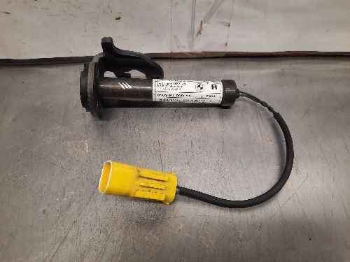 BMW Bonnet Actuator O/S Drivers Side F10 F11 F06 F12 F13 F01