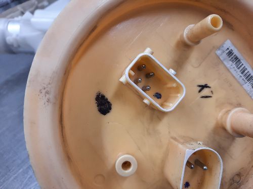 BMW Fuel Pump Diesel F07 F10 F11 F06 F12 F13 5 6 SERIES