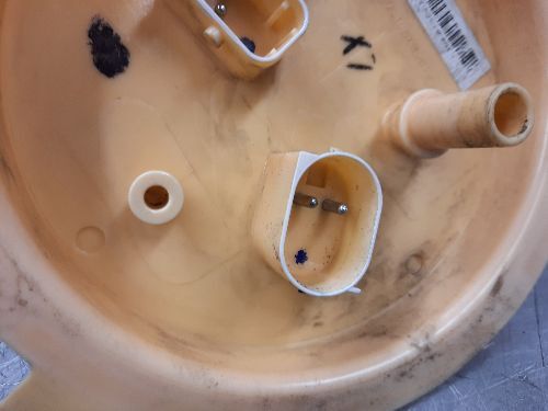 BMW Fuel Pump Diesel F07 F10 F11 F06 F12 F13 5 6 SERIES