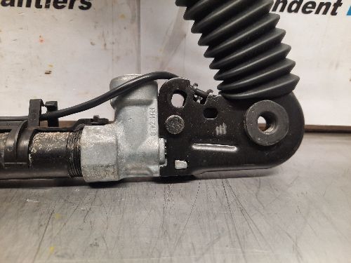 BMW Seat Belt Tensioner Front O/S Drivers Right F10 F01 5 7 SERIES