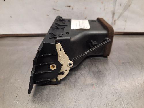 BMW 3 SERIES Air Vent Dashboard E92 E93 O/S Drivers Right