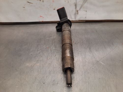 BMW Fuel Injector Diesel N47 N57 E87 E90 E60 1 3 5 SERIES