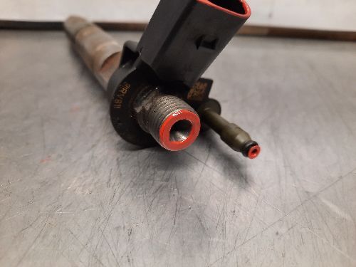 BMW Fuel Injector Diesel N47 N57 E87 E90 E60 1 3 5 SERIES