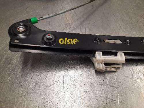 BMW E83 X3 Window Regulator Front O/S Drivers Right
