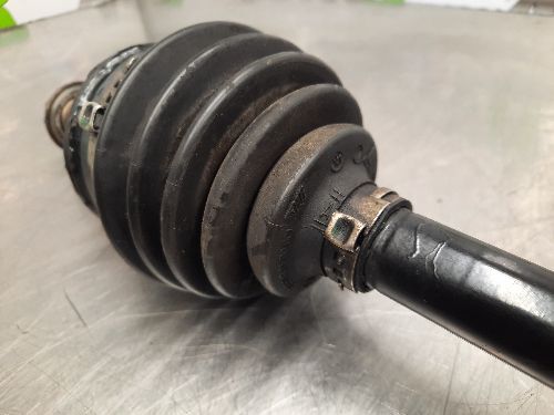 BMW E83 X3 LCI Front Driveshaft O/S Drivers Right