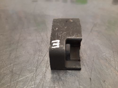 BMW Fuel Injector Clamp Flange M57N2 Diesel E90 E60 E65 E70