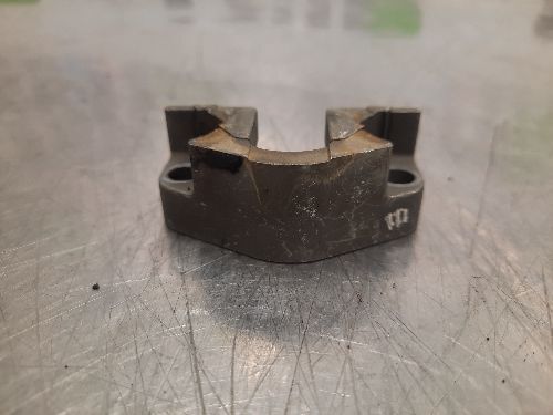 BMW Fuel Injector Clamp Flange M57N2 Diesel E90 E60 E65 E70