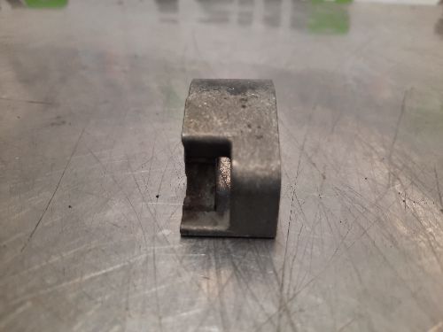 BMW Fuel Injector Clamp Flange M57N2 Diesel E90 E60 E65 E70