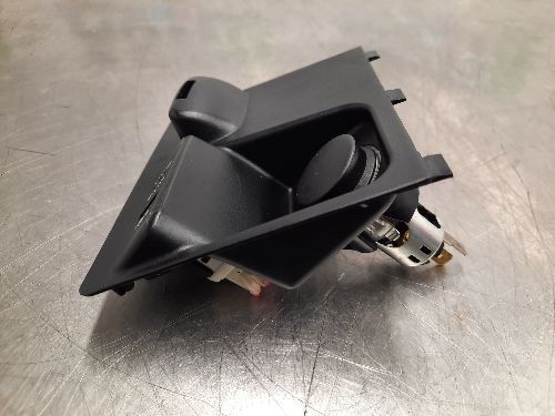 BMW USB AUX-IN socket F45 F46 2 SERIES F48 F49 X1 F25 X3