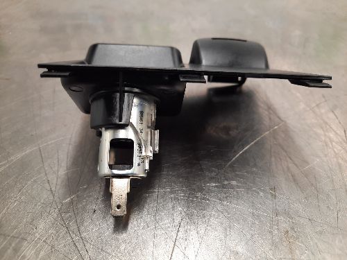 BMW USB AUX-IN socket F45 F46 2 SERIES F48 F49 X1 F25 X3