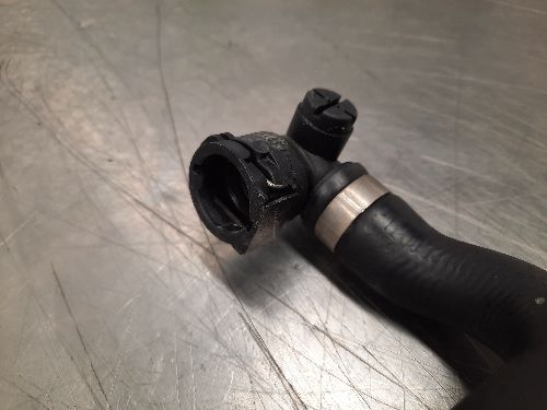 BMW Coolant Flange Hose Connector N43 N45 N46 E88 E90 E91 3 SERIES