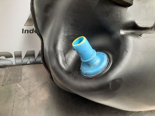 BMW Plastic Fuel Tank Petrol E90 E91 E92 E93 3 SERIES E84 X1