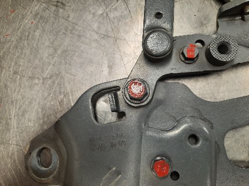 BMW Bonnet Hinges Pair F07 5 SERIES Gran Turismo