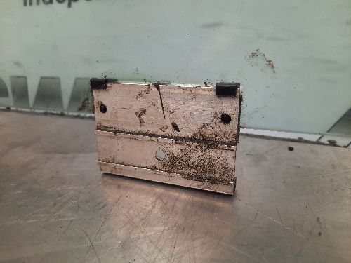 BMW E30 3 SERIES 4dr & Touring Front Door Glass N/S Passenger Side