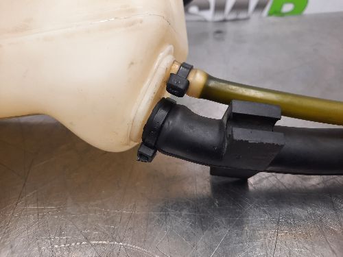 BMW E30 3 SERIES Windscreen Washer Bottle