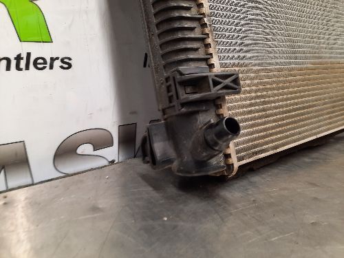 BMW Coolant Water Radiator Diesel G42 G20 G22 G26 2 3 4 SERIES