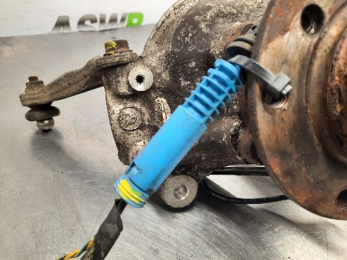 BMW 5 SERIES Hub Wheel Front O/S Drivers Side E60 E61