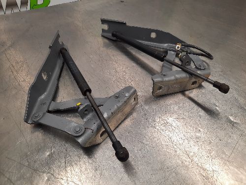 BMW Bonnet Hinges Pair E60 E61 5 SERIES