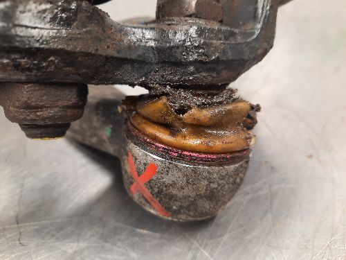 BMW Steering Knuckle O/S Drivers Side E31 8 SERIES