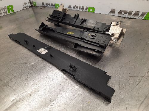 BMW Radiator Bracket Set F20 F22 F30 F31 F32 1 2 3 4 SERIES