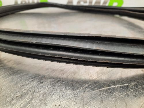 BMW Front Door Seal Either Side G20 G21 G80 G81 3 SERIES