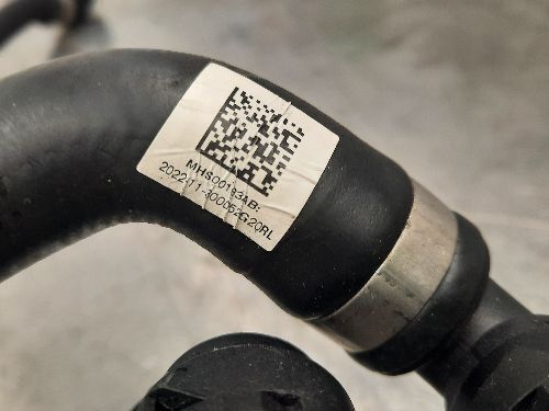 BMW Electric Battery Coolant Pump Hose G42 G20 2 3 SERIES Diesel