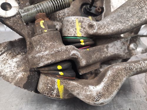 BMW 1 3 SERIES Hub Wheel Front N/S Passenger Left E82 E87 E90