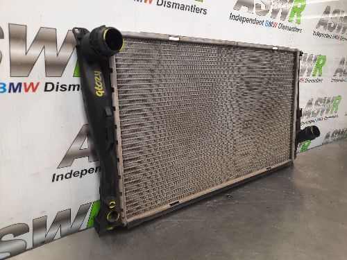BMW Engine Cooling Radiator N47 N47N M47N2 E87 E90 1 3 SERIES