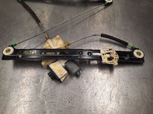BMW E83 X3 Window Regulator Front N/S Passenger Left