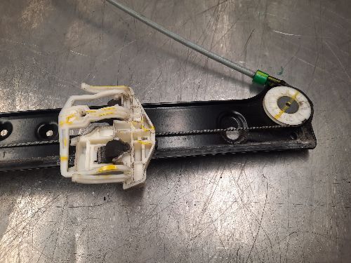 BMW E83 X3 Window Regulator Front O/S Drivers Right