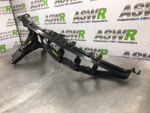 BMW E70 X5 E71 X6 Wing Bracket N/S Passenger Side