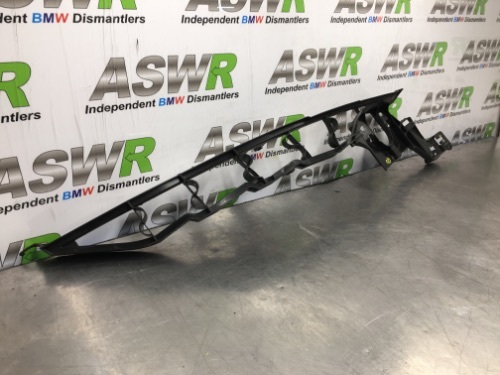 BMW E70 X5 E71 X6 Wing Bracket O/S Drivers Side