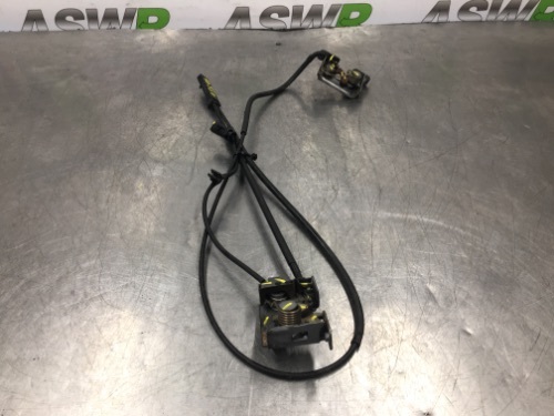 BMW Bonnet Locks Pair E70 F15 X5 E71 F16 X6