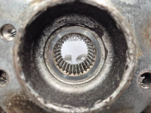 BMW Rear Wheel Hub N/S Passenger Left E63 E64 E65 E66 6 7 SERIES
