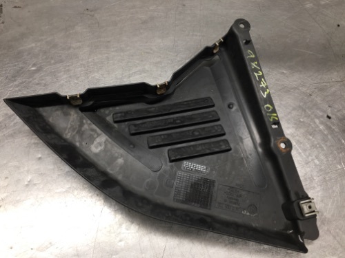 BMW Front Wheel Arch Liner O/S Drivers Right E63 E64 6 SERIES