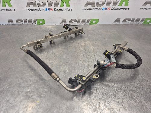 BMW Fuel Rail E60 E61 E63 E64 E65 E66 5 6 7 SERIES N62 Petrol