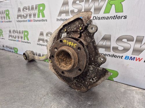 BMW 5 SERIES Wheel Hub Front E39 N/S Passenger Left