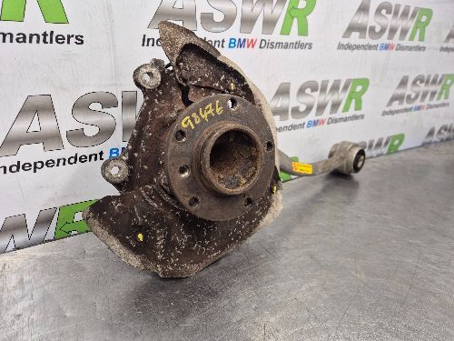 BMW  5 SERIES Wheel Hub Front E39 O/S Drivers Right