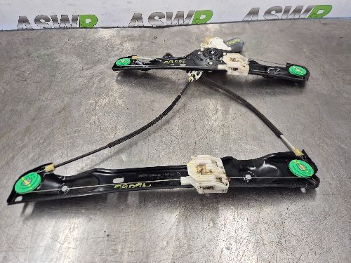 BMW E84 X1 Window Regulator Front O/S Drivers Right