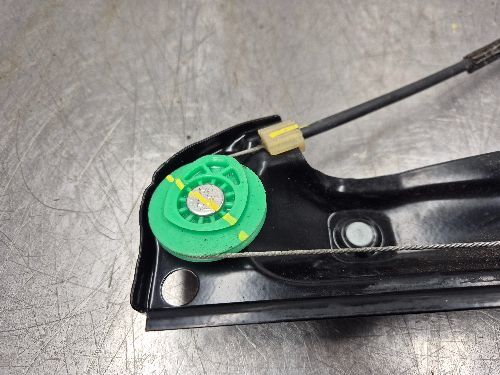 BMW E84 X1 Window Regulator Front O/S Drivers Right
