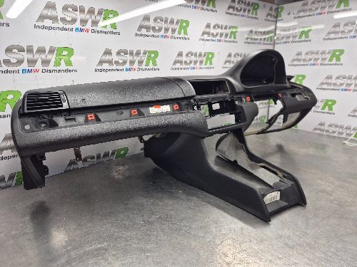 BMW E46 3 SERIES Dashboard Schwarz