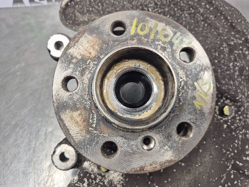 BMW Front Wheel Hub N/S Passenger Left F44 F45 F46 2 SERIES / F48 X1