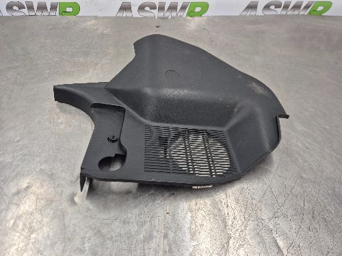 BMW Front Lateral Trim Panel O/S Drivers Right Schwarz E31 8 SERIES